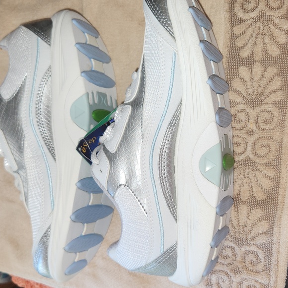 Aetrex  Walking Shoes. - Picture 8 of 11